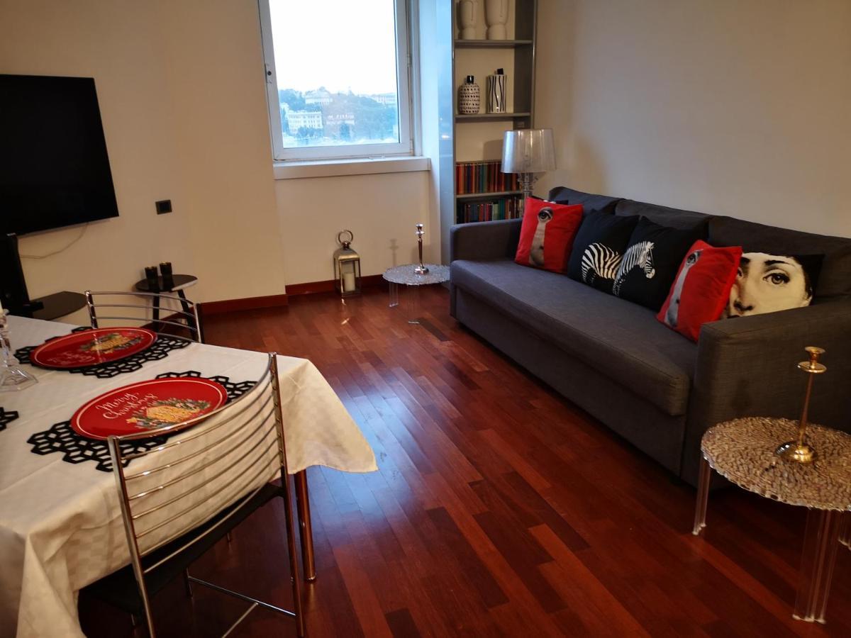 Suite Lambruschini Central With Top City View - Free Covered Parking Genua Exterior foto